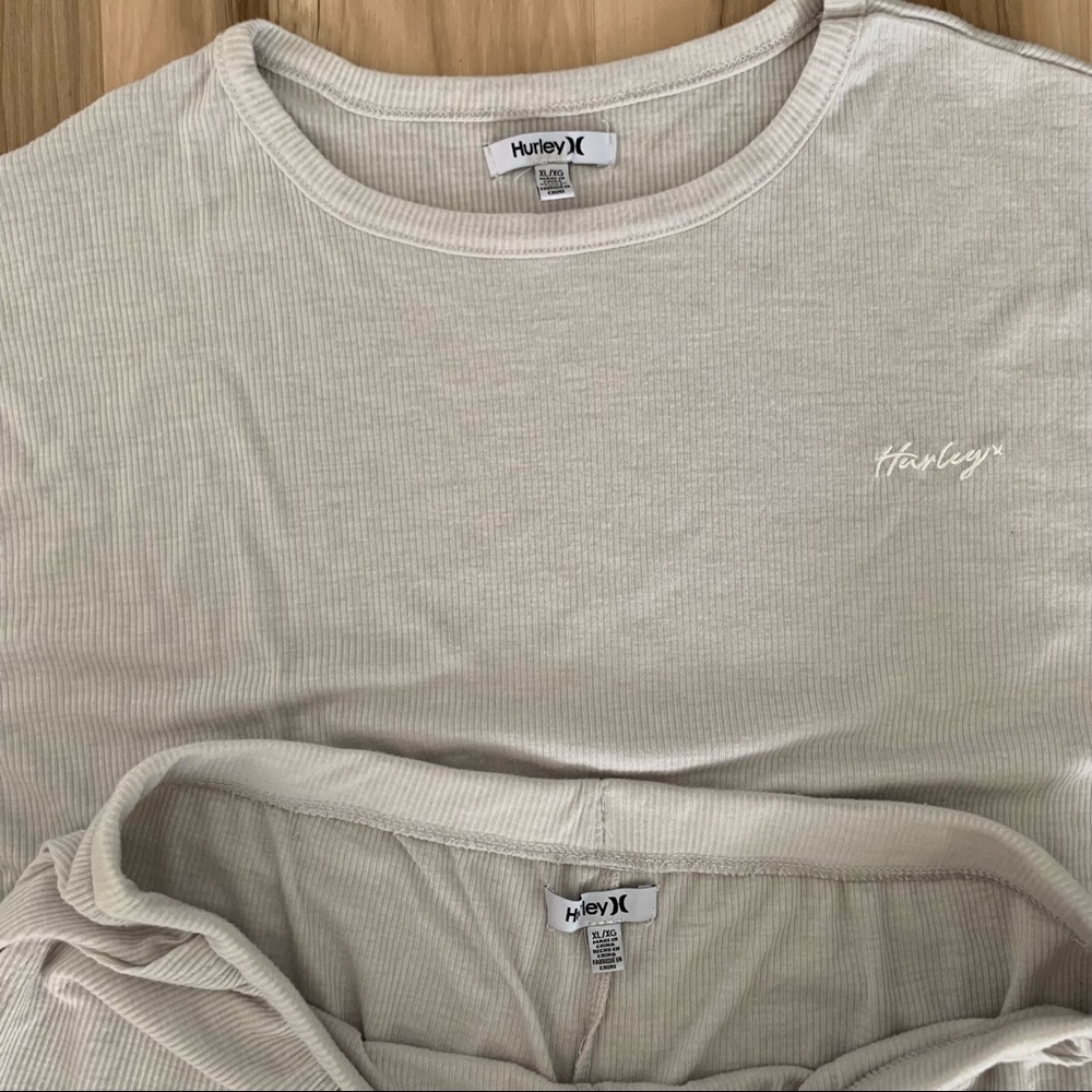 Hurley Ribbed Pajama Set - Picture 6 of 6